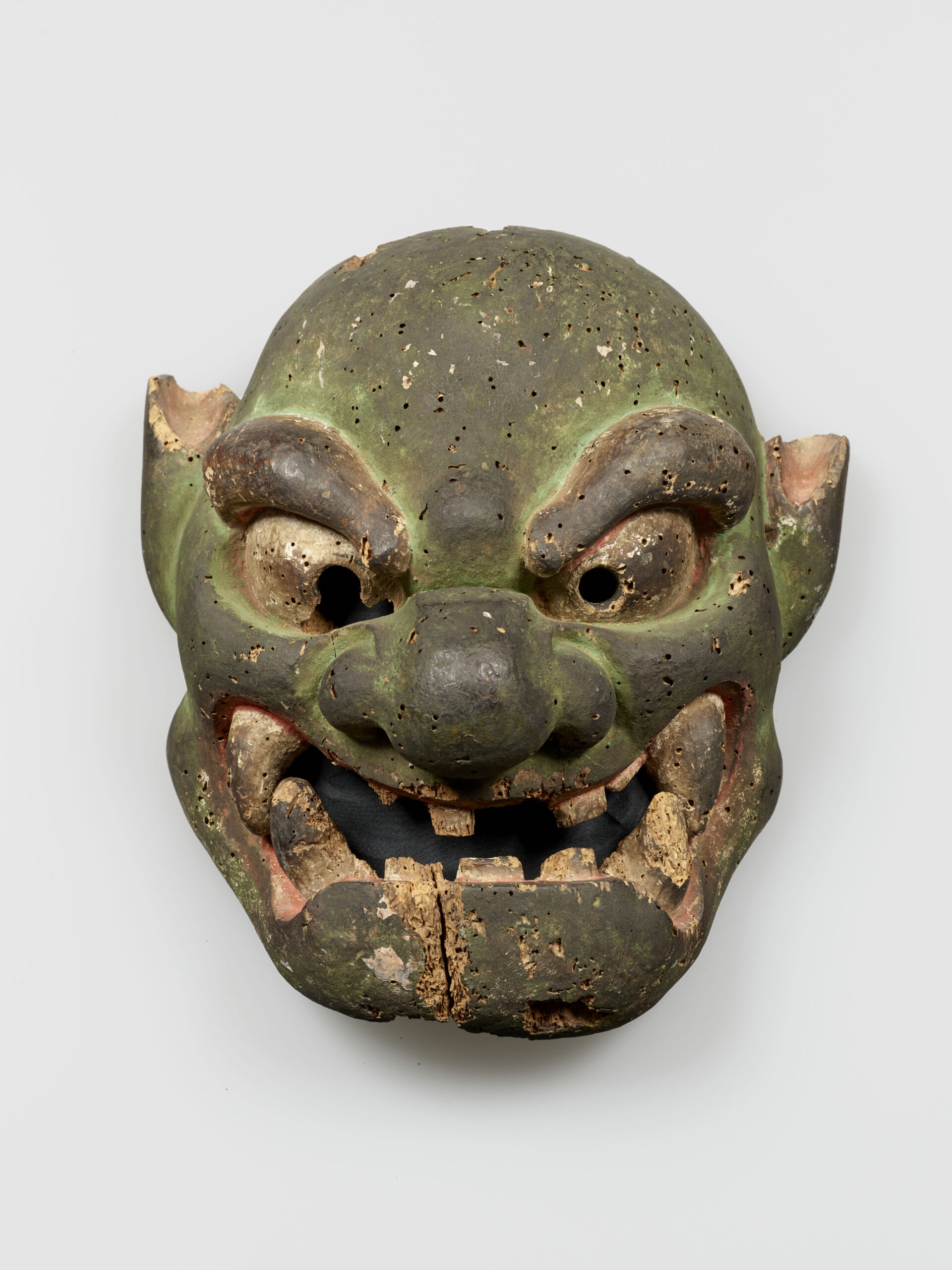 和歌の世界にひたる豪華硯箱 | 藤田美術館 | FUJITA MUSEUM藤田