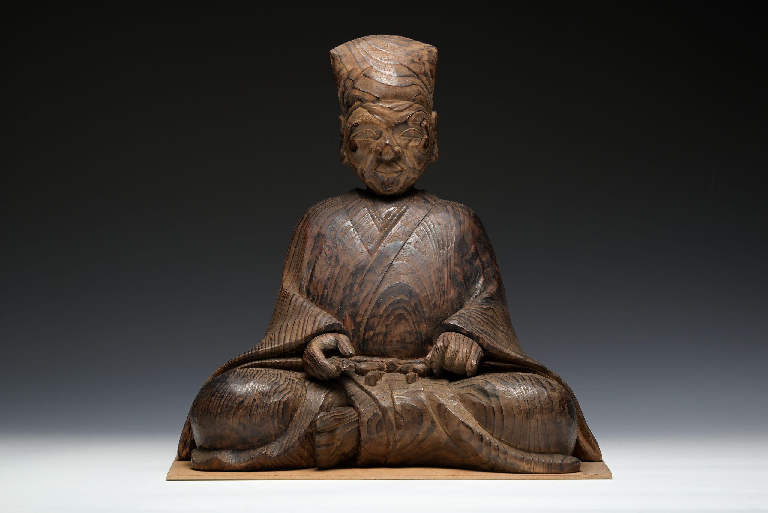 唐銅　千利休座像 利休居士木像 | 藤田美術館 | FUJITA MUSEUM藤田美術館 | FUJITA MUSEUM